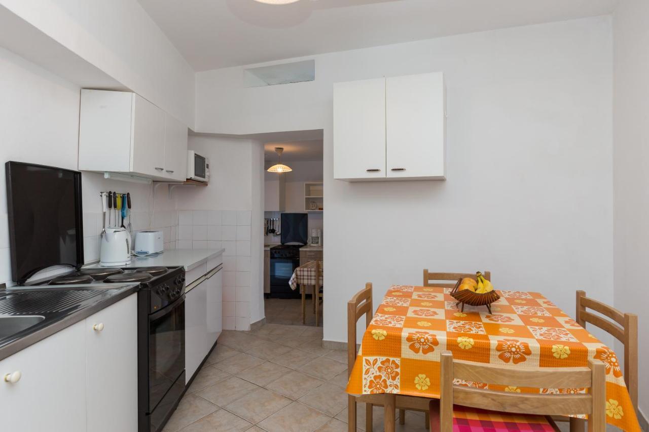 Apartments Miskovic Donje Celo 部屋 写真